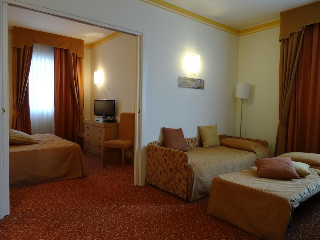 Hotel Roma Cividale del Friuli Habitación foto